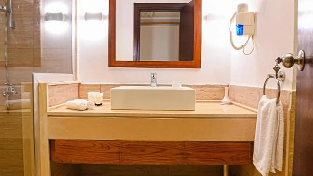 الفندق ساتايا ريزورت - مرسى علم